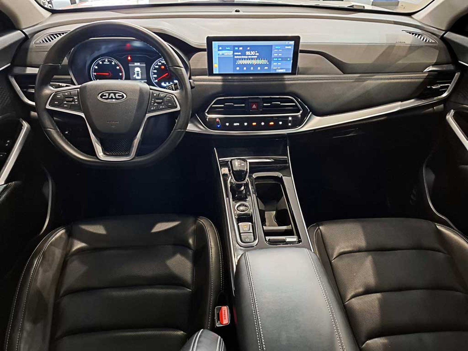 JAC JS8 1.5 LUXURY SE 6 MT 2024 - Imagen 12 de 19