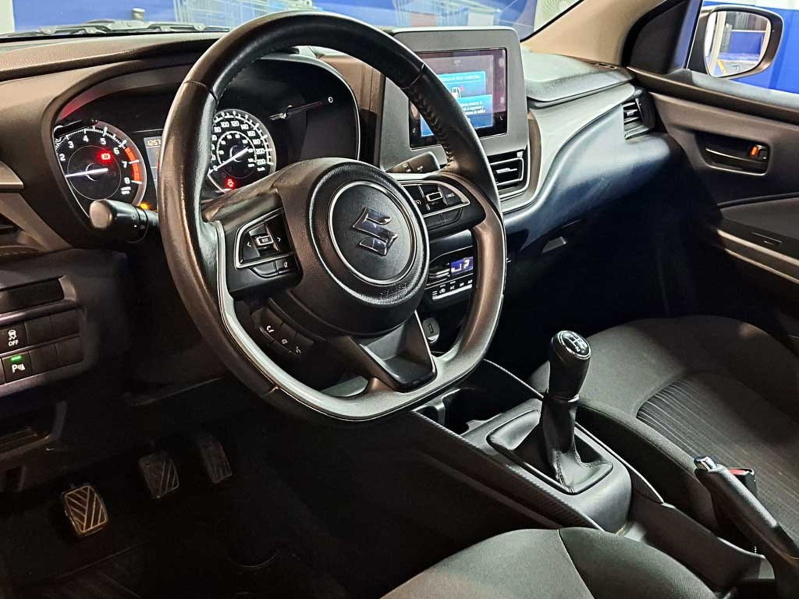 Suzuki BALENO 1.5 GLS MT 2024 - Imagen 13 de 20