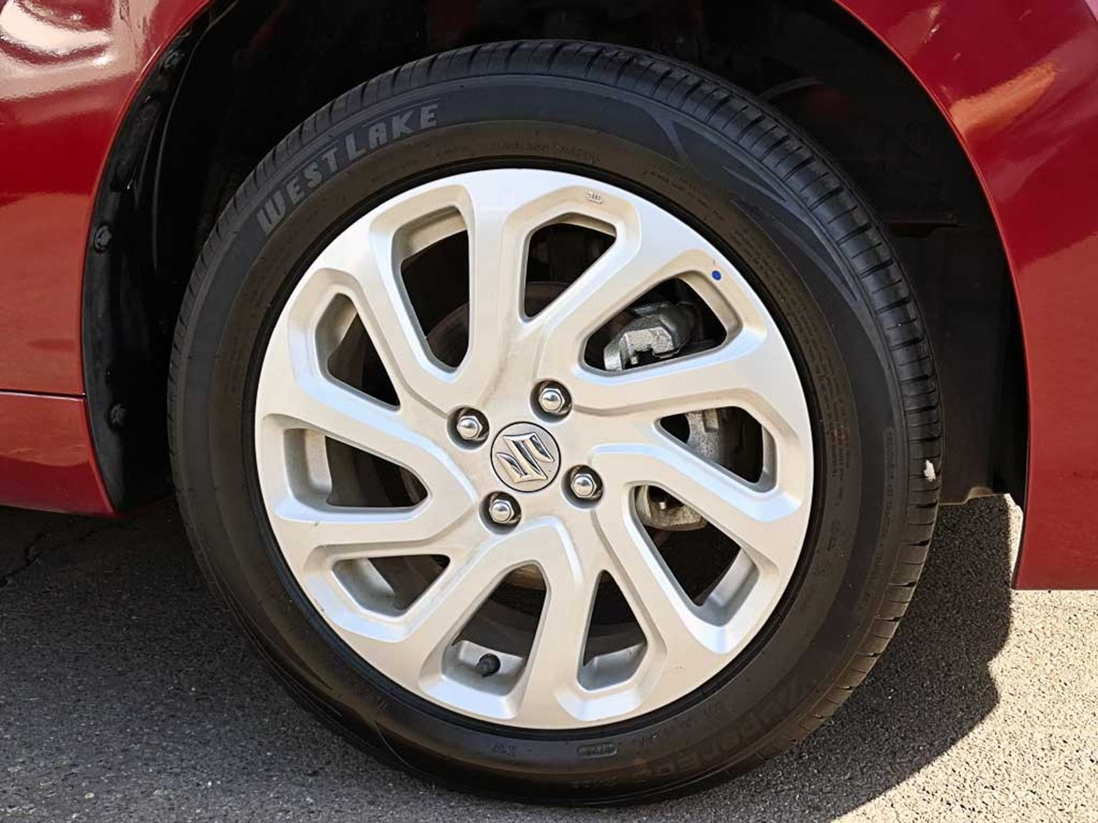 SUZUKI BALENO (IN) 1.5 GLS MT 2024 - Imagen 8 de 20