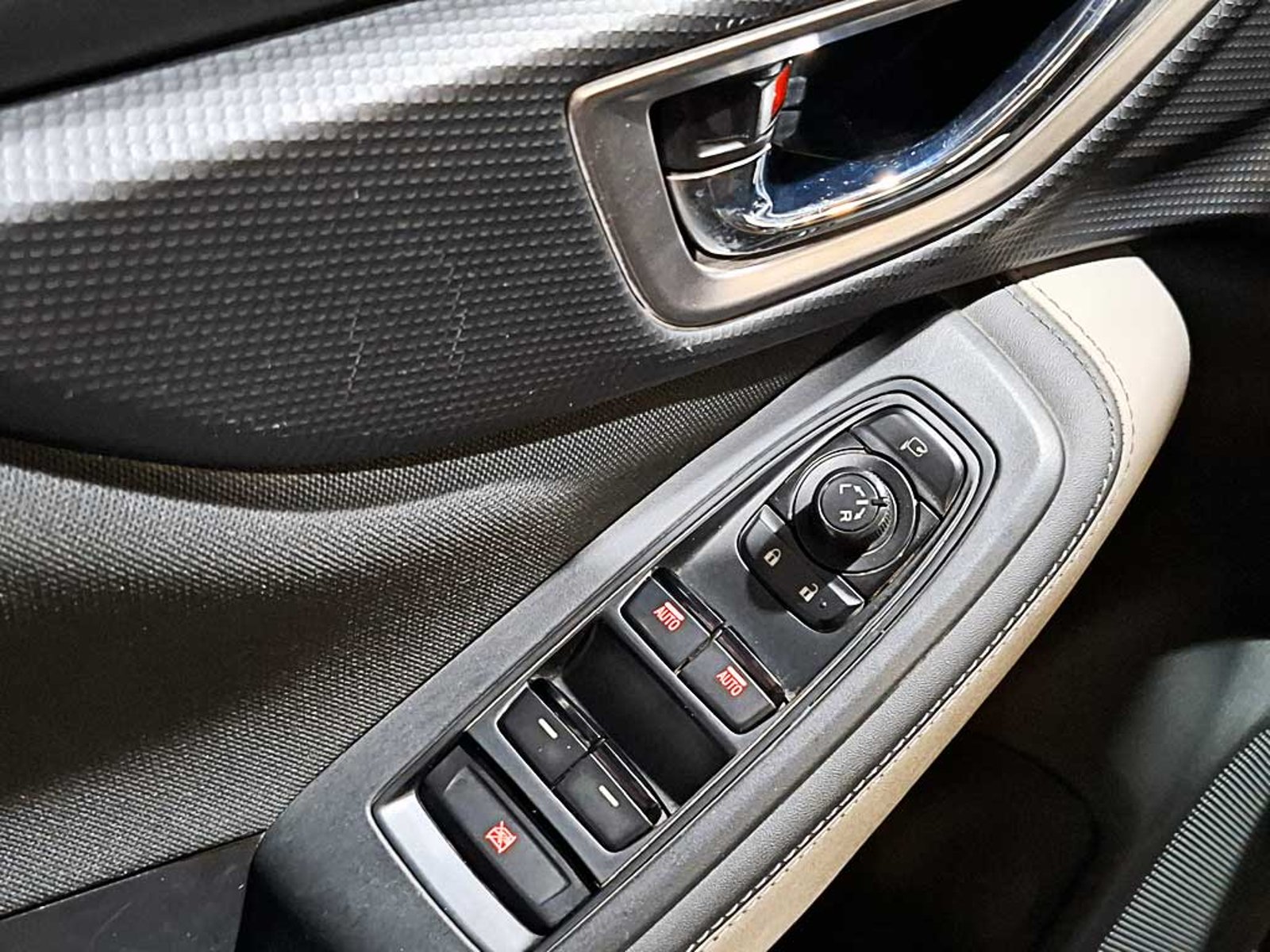 Subaru FORESTER 2.0 X AT 4X4 2024 - Imagen 12 de 20