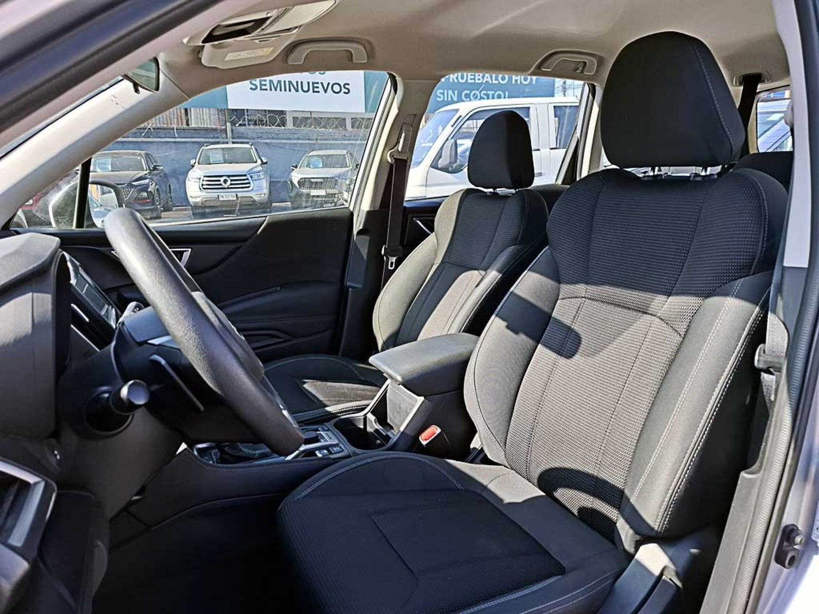 Subaru FORESTER 2.0 X AT 4X4 2024 - Imagen 14 de 20