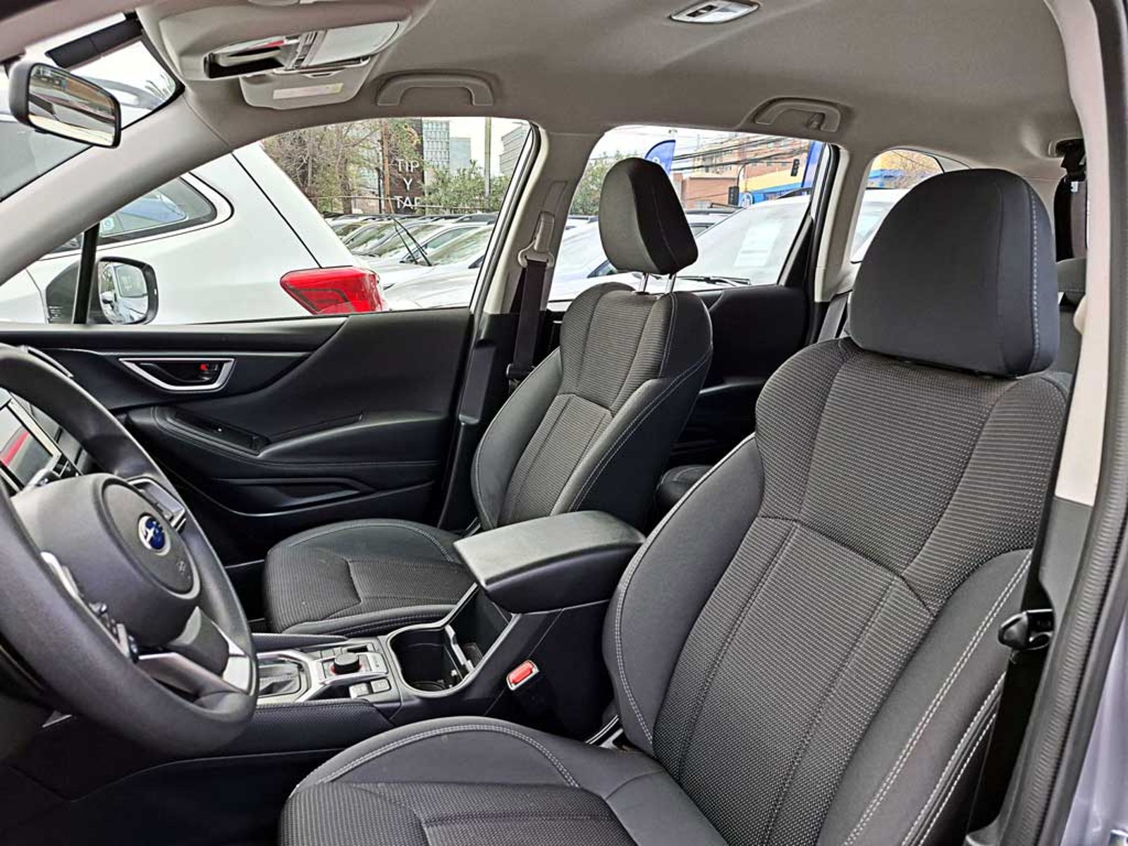 Subaru FORESTER 2.0 X AT 4X4 2024 - Imagen 16 de 20