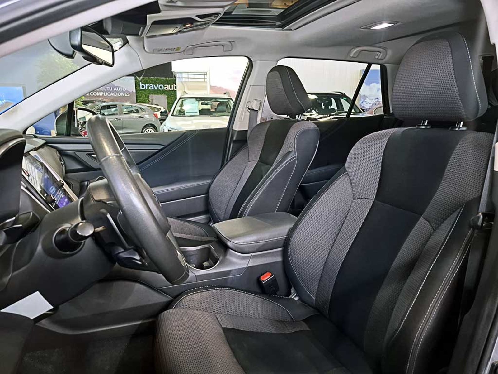 SUBARU OUTBACK 2.5 DYNAMIC AT 4X4 2023 - Imagen 14 de 20
