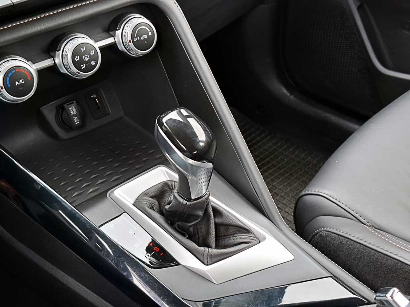 CHANGAN CS15 1.5 ELITE AT 2025 - Imagen 20 de 20
