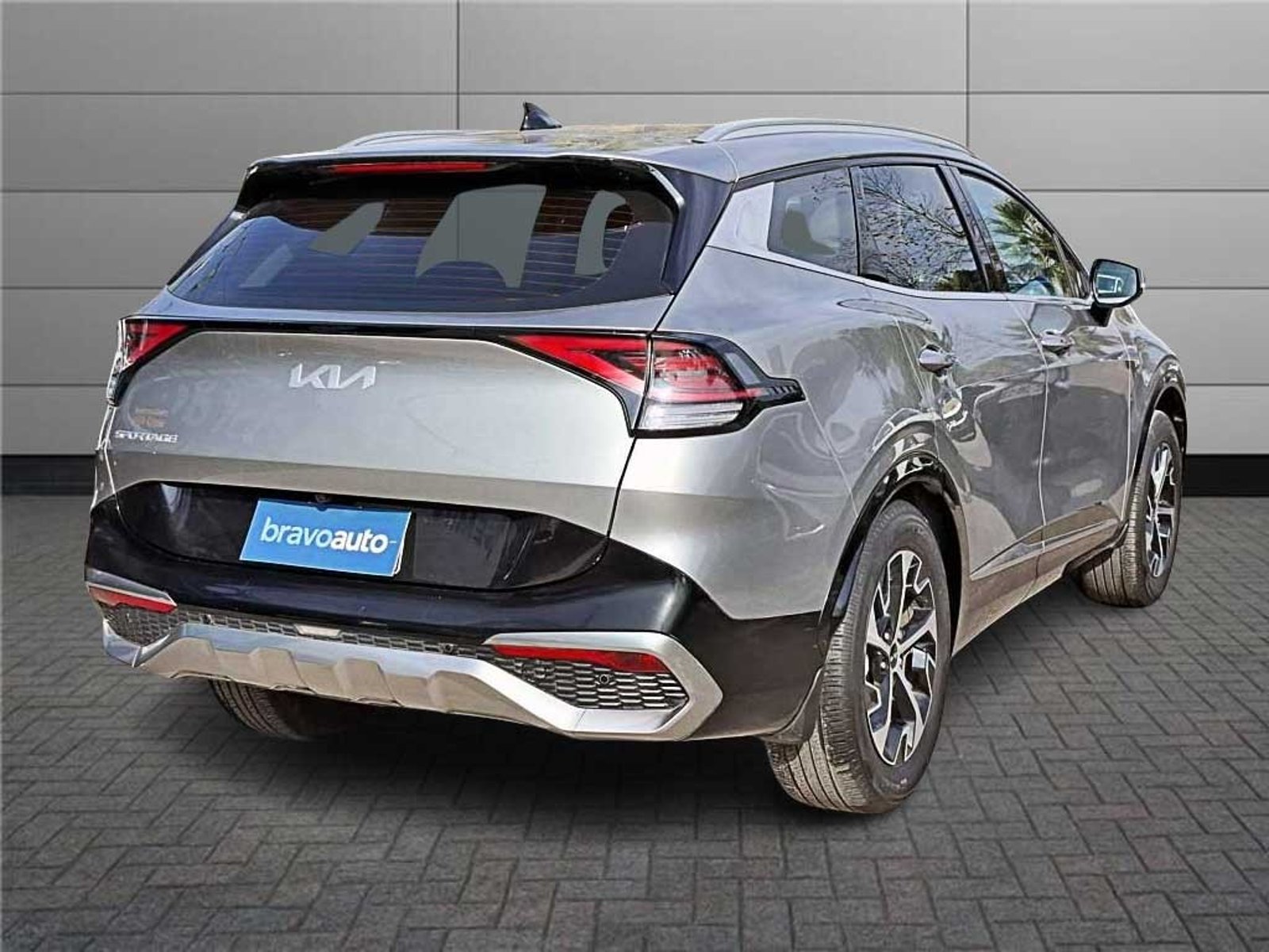 KIA SPORTAGE 2.0L SPORTAGE EX GSL 6AT CI 2023 - Imagen 4 de 20