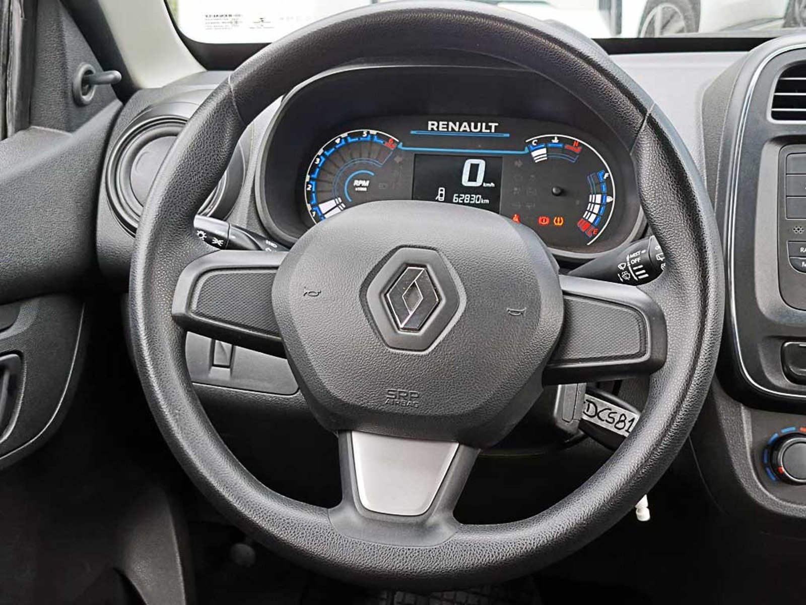 RENAULT KWID (IN) 1.0 HB ZEN MT 2024 - Imagen 15 de 19