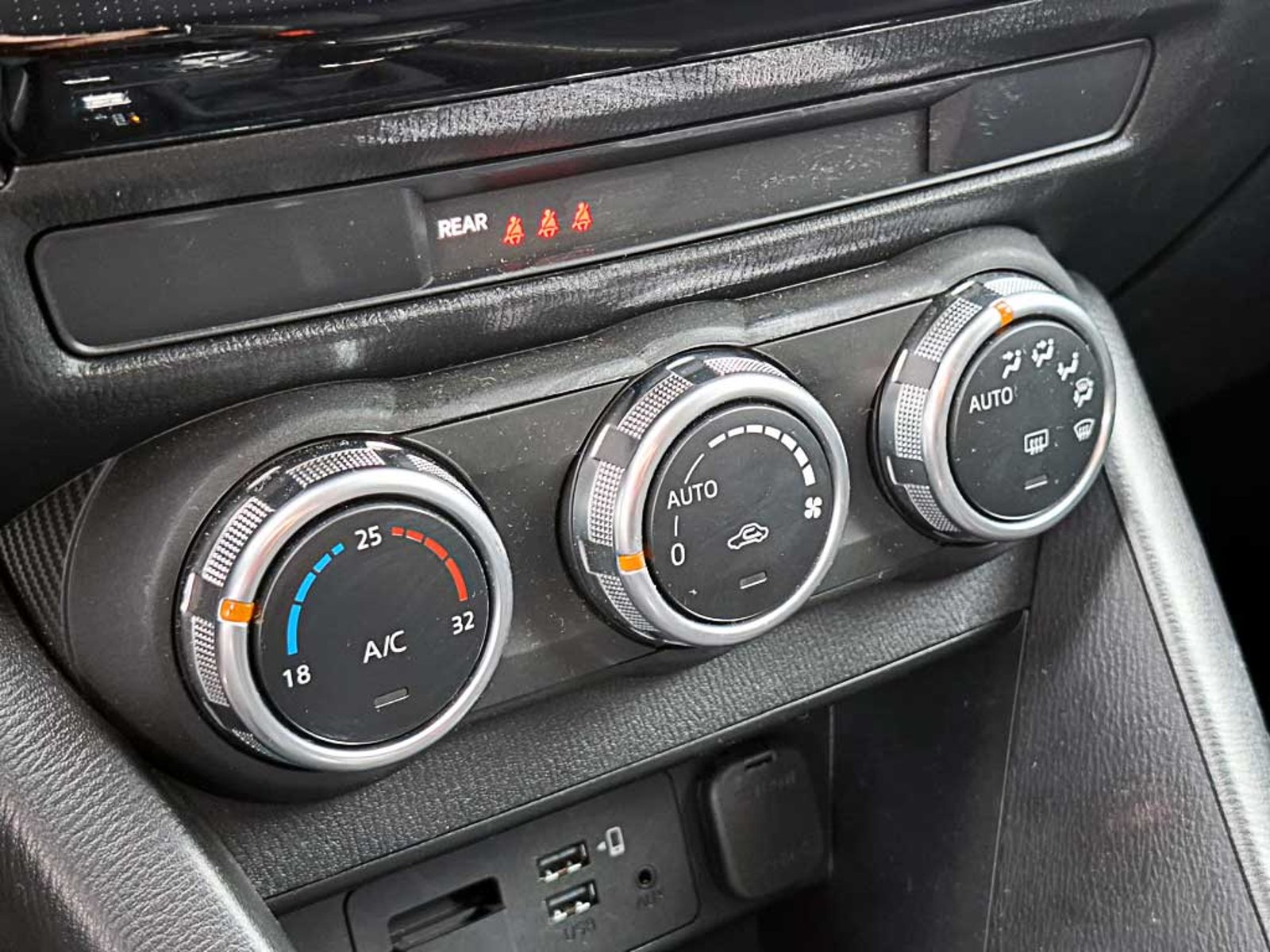 Mazda CX-3 2.0 CORE AT 2024 - Imagen 20 de 20