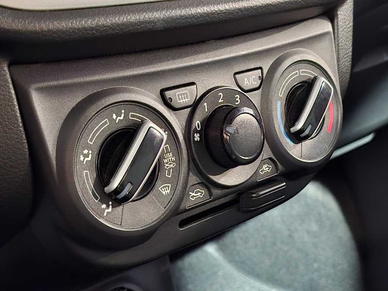 Suzuki CELERIO 1.0 G GLX AA BT SPORT AT 2026 - Imagen 17 de 19