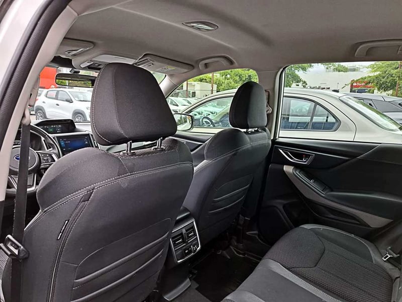 Subaru FORESTER 2.5 DYNAMIC EYESIGHT AT 4X4 2025 - Imagen 15 de 20
