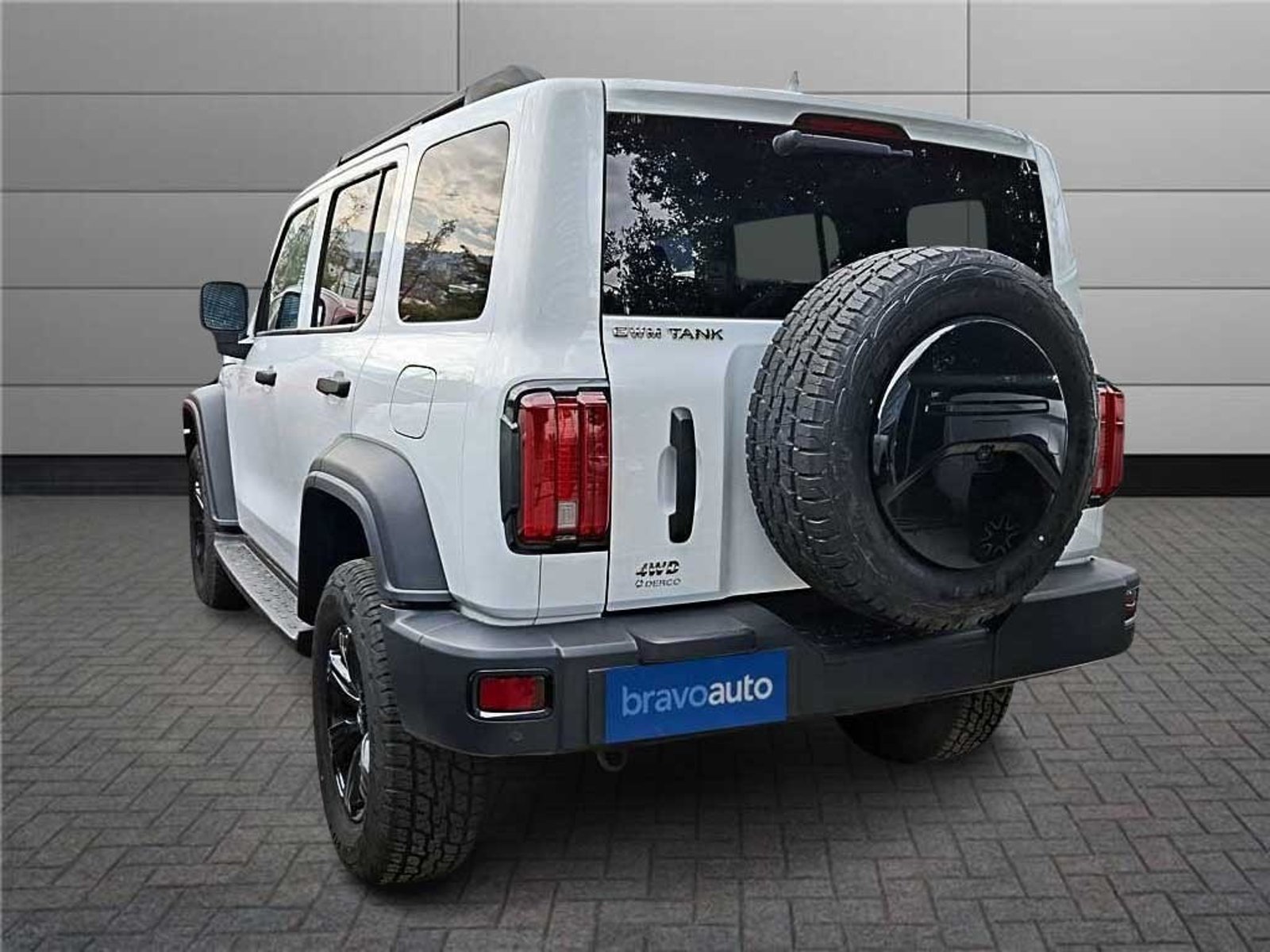 Great Wall TANK 300 2.0 T AT 4X4 2025 - Foto 2 de 20