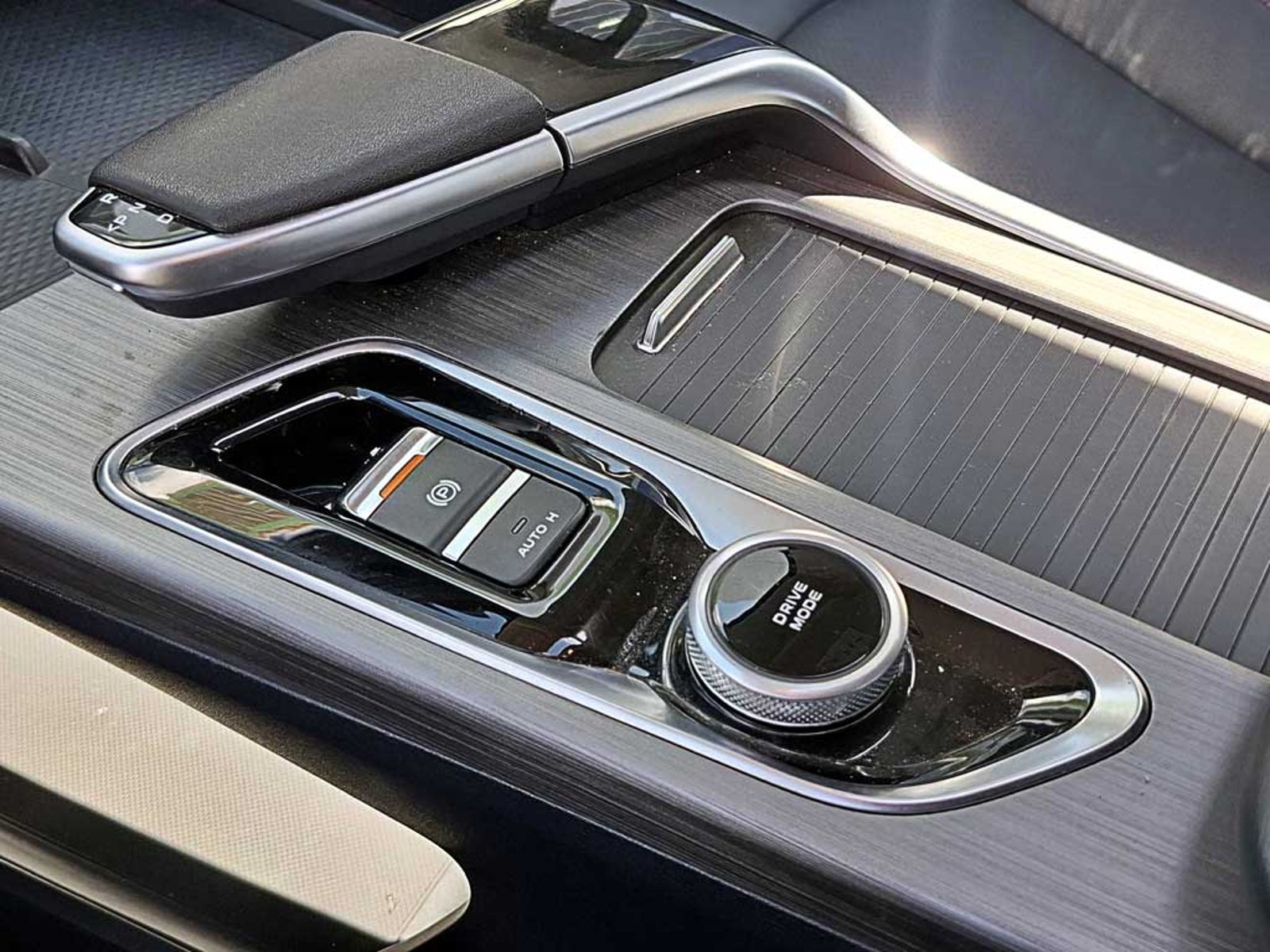 Changan UNI-T 1.5 LUXURY AT 2024 - Imagen 19 de 20
