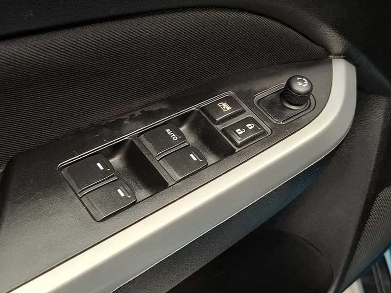 Suzuki VITARA 1.6 GLS 4X2 AT 2017 - Imagen 14 de 20