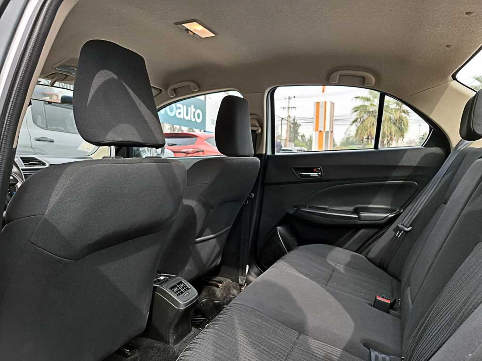 SUZUKI DZIRE (IN) 1.2 GL MT 2024 - Imagen 13 de 20