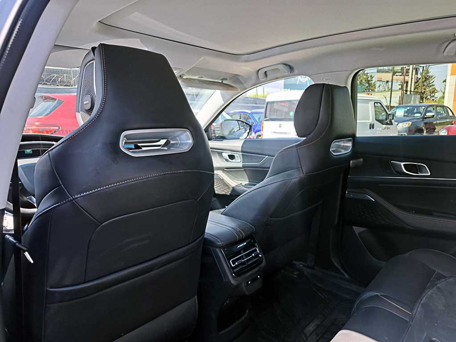 CHANGAN UNI-K 2.0 T ELITE AT 2024 - Imagen 15 de 20