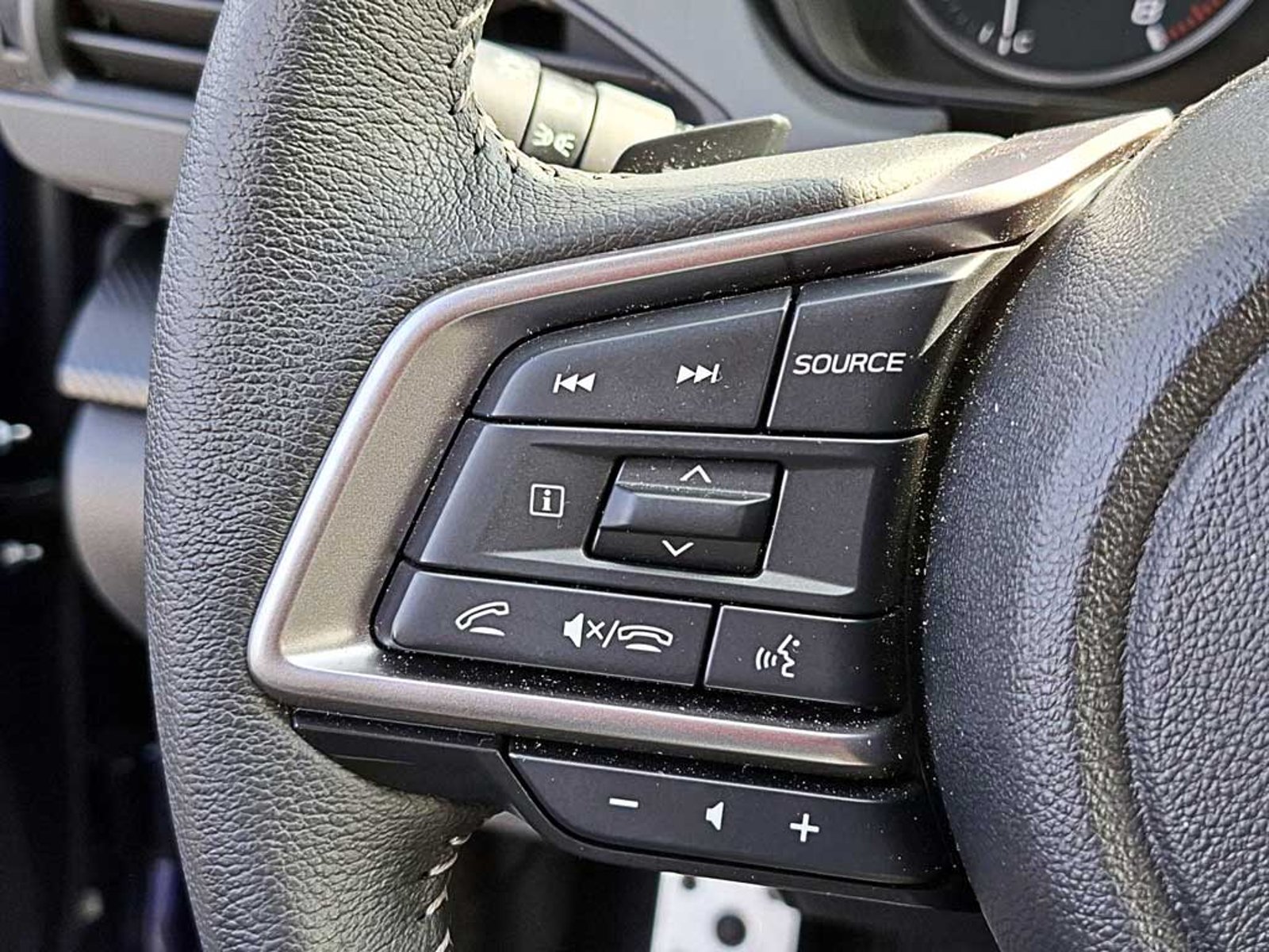 Subaru CROSSTREK 2.0 TOURING EYESIGHT AT 4X4 2023 - Imagen 17 de 20