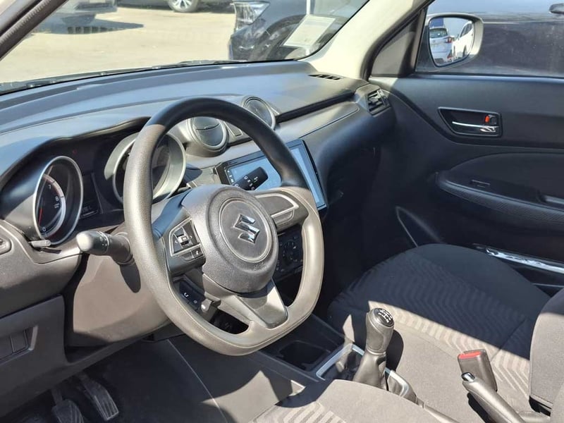 Suzuki SWIFT 1.2 GL MT 2024 - Imagen 13 de 20