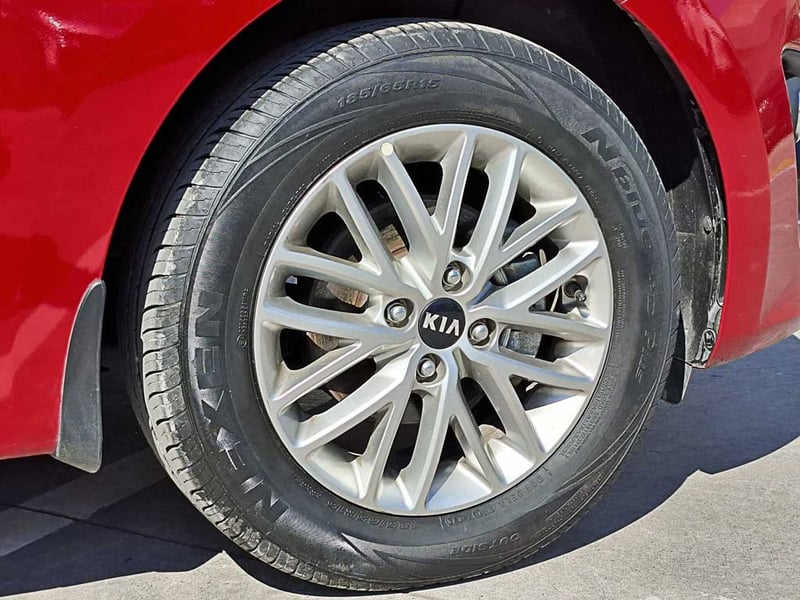 Kia RIO 5 1.4 LX AC MT 2021 - Imagen 8 de 20