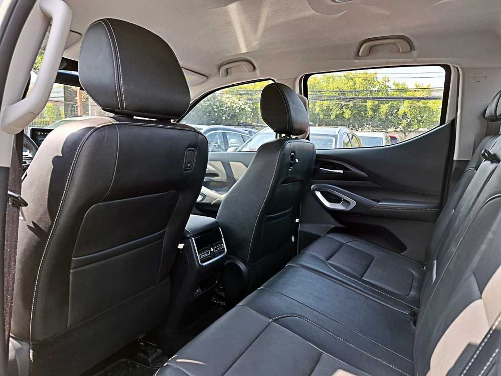 CHANGAN HUNTER (IN) 2.0 ELITE SPORT MT 4X4 DIESEL 2023 - Imagen 14 de 20