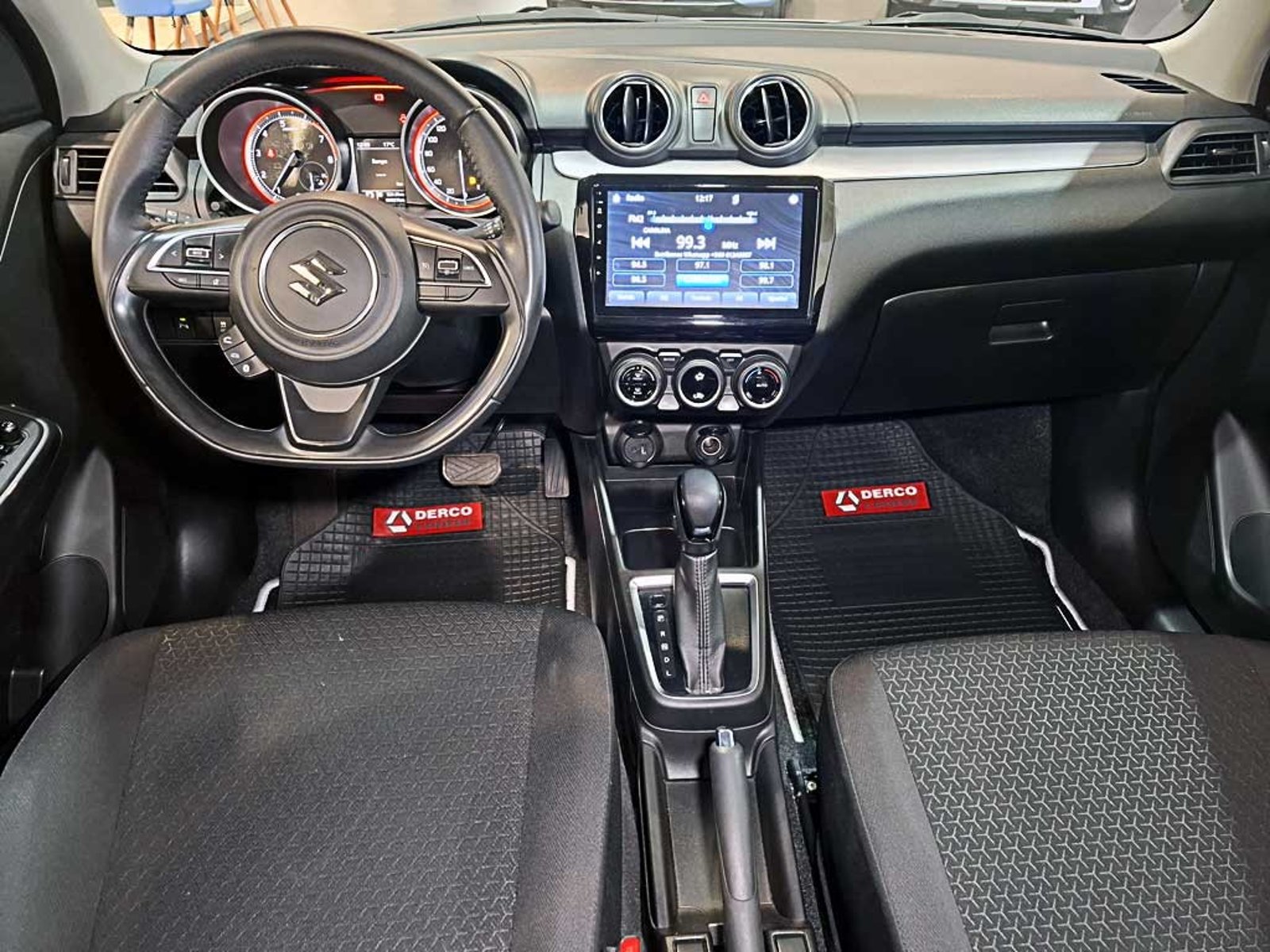 SUZUKI SWIFT 1.2 GLX PLUS AT 2023 - Imagen 14 de 20