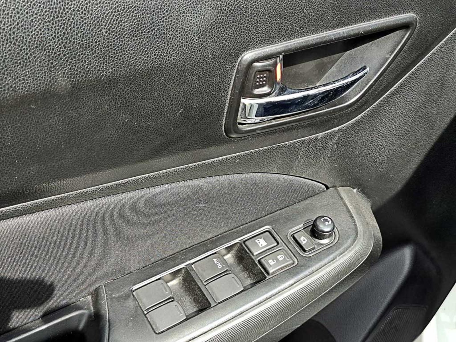 Suzuki DZIRE 1.2 GL SPORT MT 2024 - Imagen 14 de 18