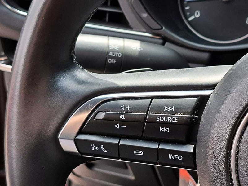 Mazda 3 SPORT 2.5 SPORT HIGH AT 2025 - Imagen 16 de 20