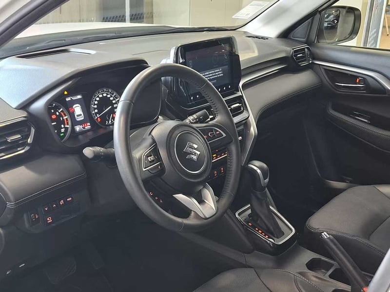 Suzuki GRAND VITARA 1.5 GLX AT 4X2 HIBRIDO 2026 - Imagen 13 de 20