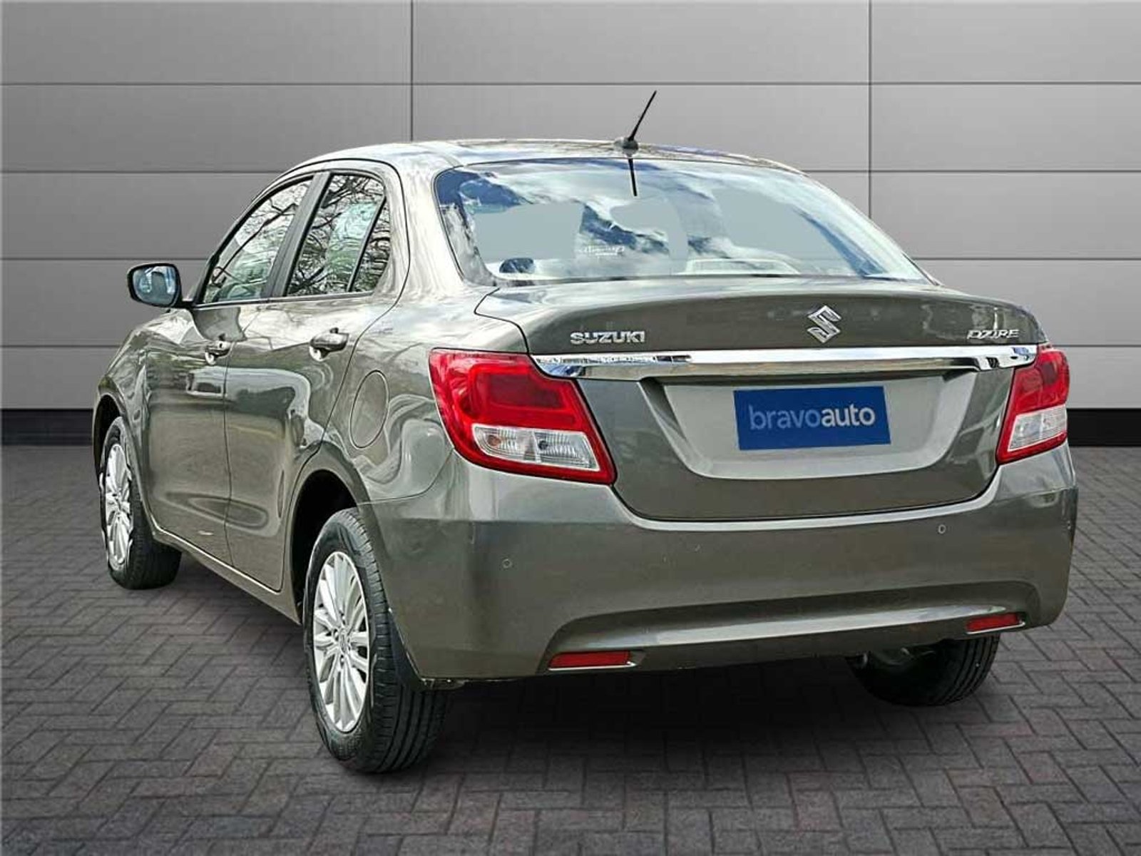 Suzuki DZIRE 1.2 GL MT 2024 - Foto 2 de 19