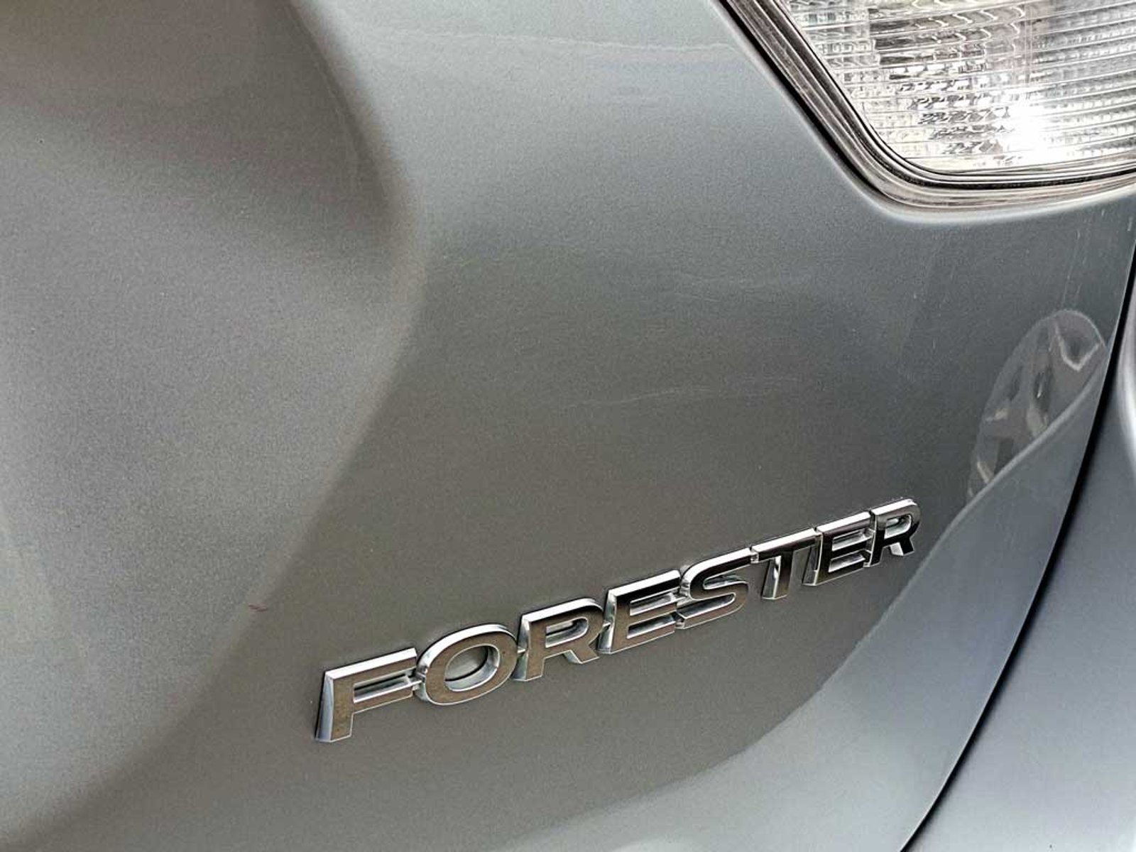 Subaru FORESTER 2.0 X AT 4X4 2024 - Imagen 10 de 20