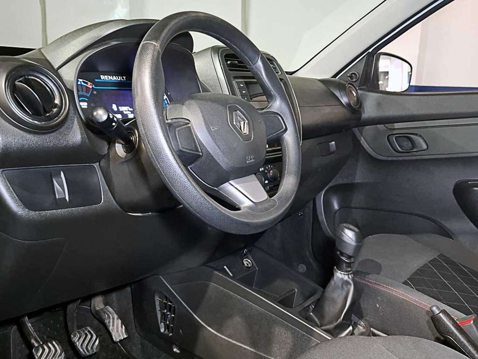 RENAULT KWID (IN) 1.0 HB ZEN MT 2024 - Imagen 10 de 19