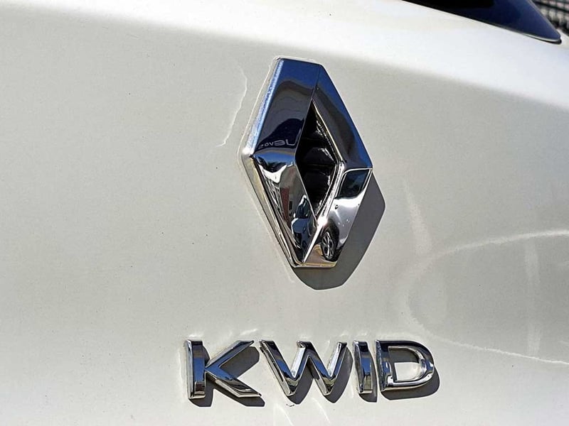 Renault KWID 1.0 HB INTENS MT 2024 - Imagen 15 de 19