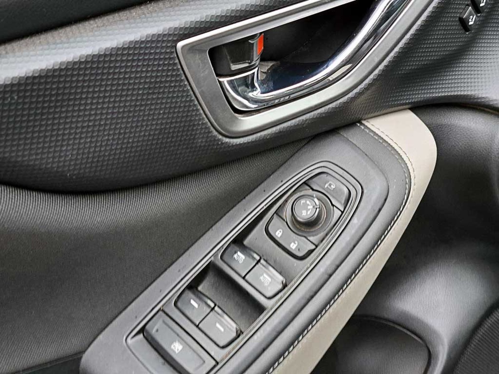 SUBARU FORESTER (IN) 2.0 X AT 4X4 2024 - Imagen 12 de 20