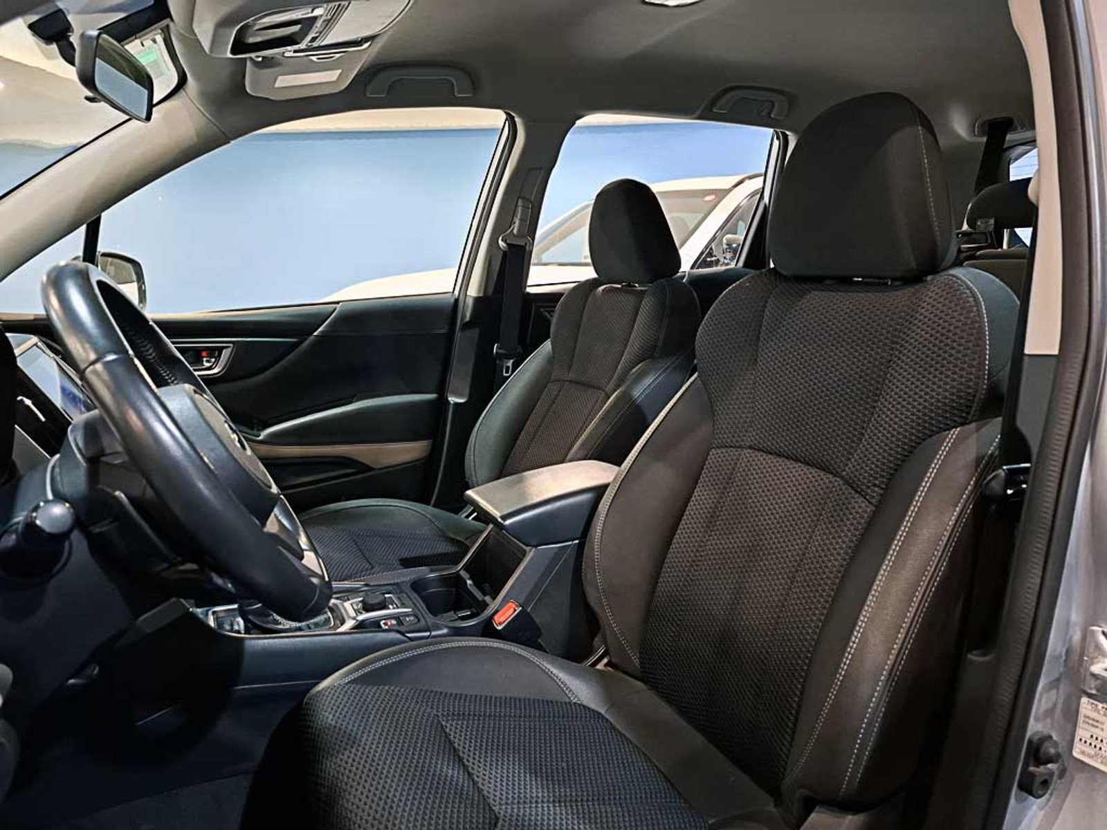 Subaru FORESTER 2.0 X AT 4X4 2024 - Imagen 14 de 20