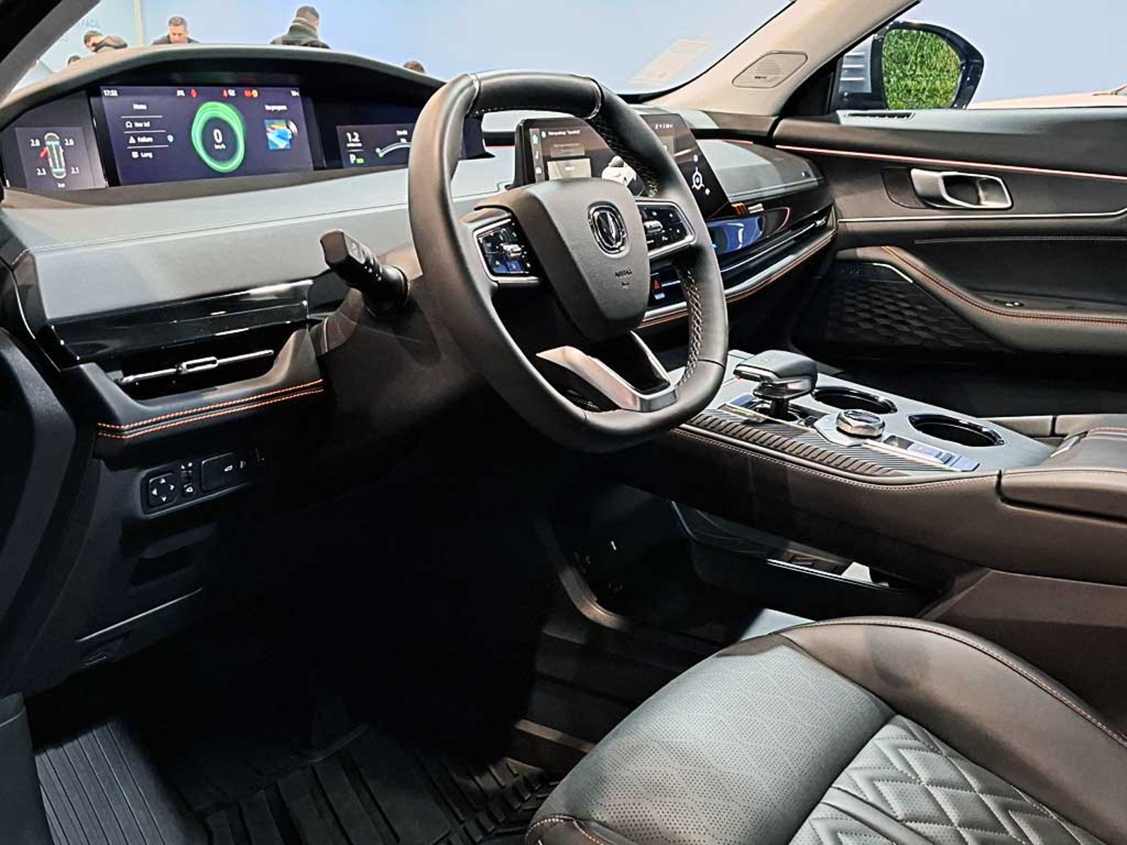 Changan UNI-K 2.0 T ELITE AT 2026 - Imagen 13 de 20