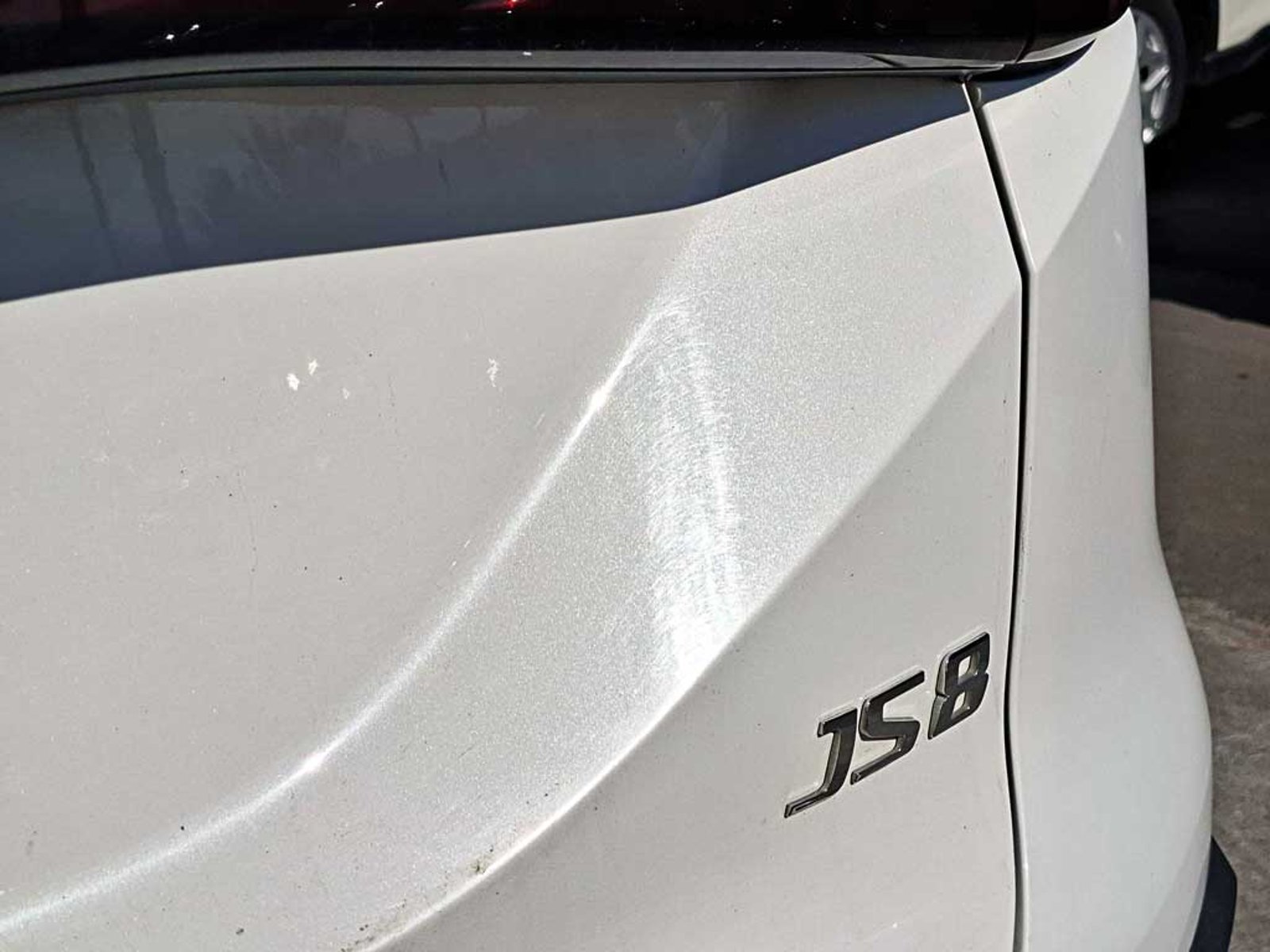 JAC JS8 1.5 LUXURY SE 6 MT 2024 - Imagen 9 de 20