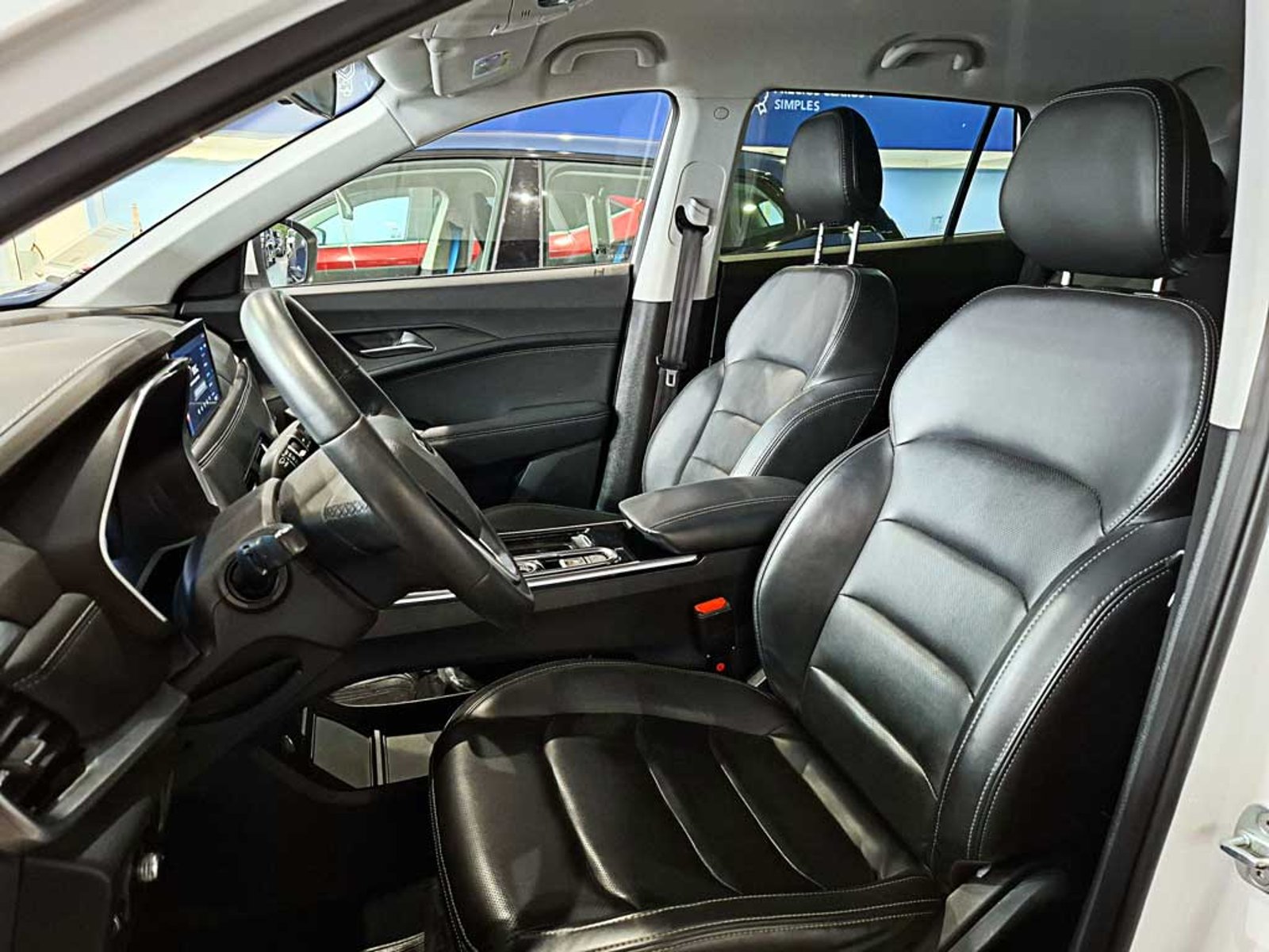 JAC JS8 1.5 LUXURY SE 6 MT 2024 - Imagen 13 de 19