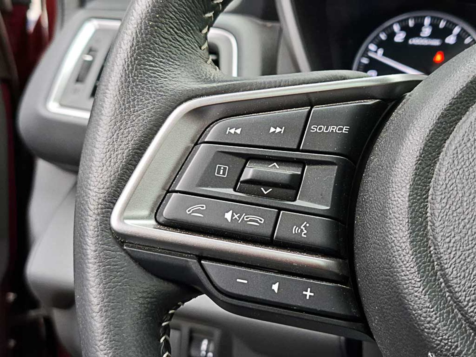 Subaru EVOLTIS (IN) 2.4 T LIMITED GARDX AT 4X4 2025 - Imagen 17 de 20