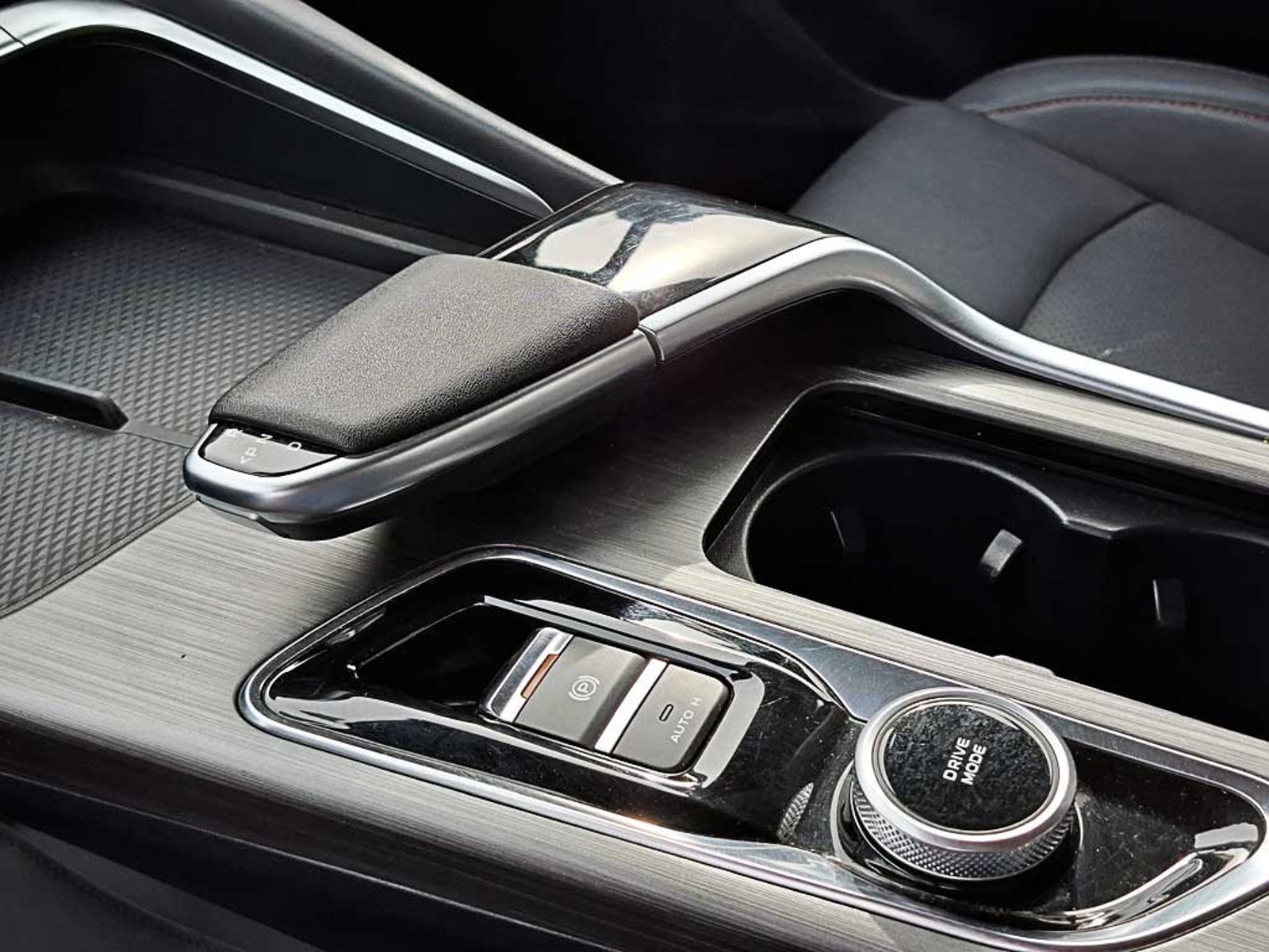 CHANGAN UNI-T (IN) 1.5 Luxury 2024 - Imagen 20 de 20