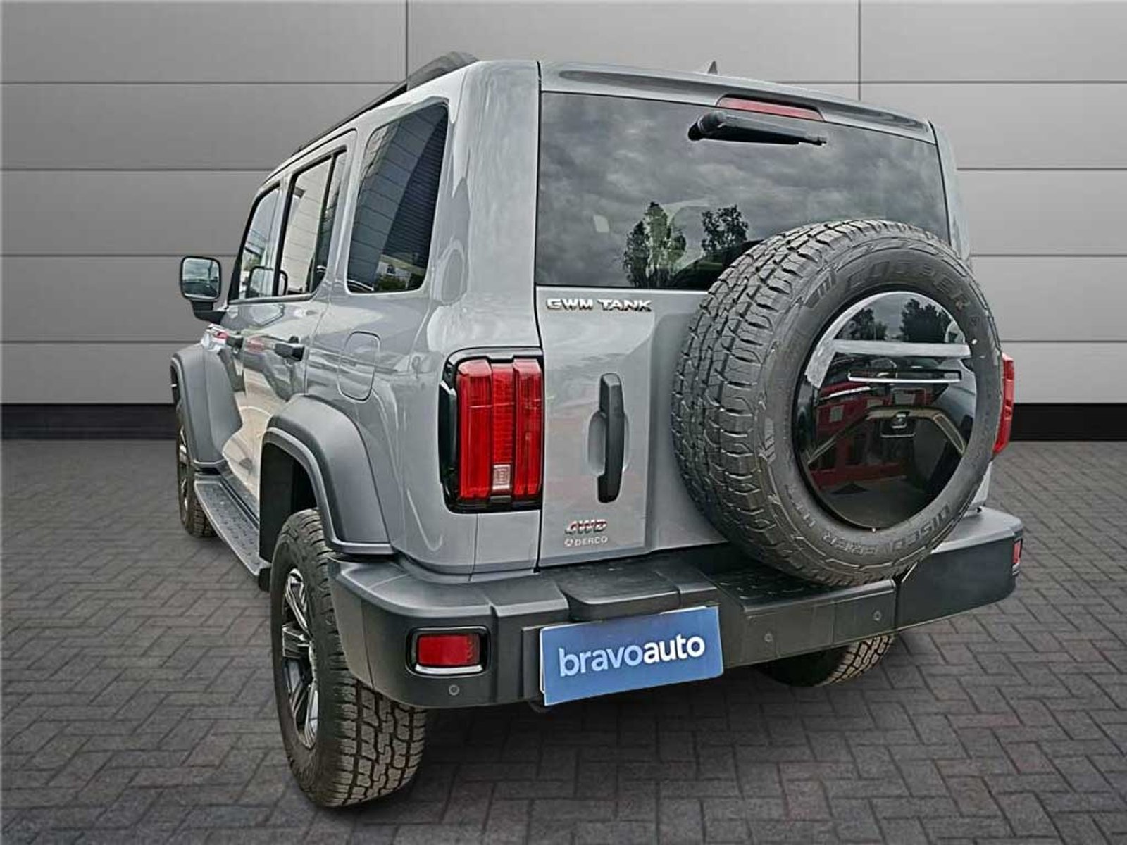 Great Wall TANK 300 2.0 T AT 4X4 2025 - Foto 2 de 20