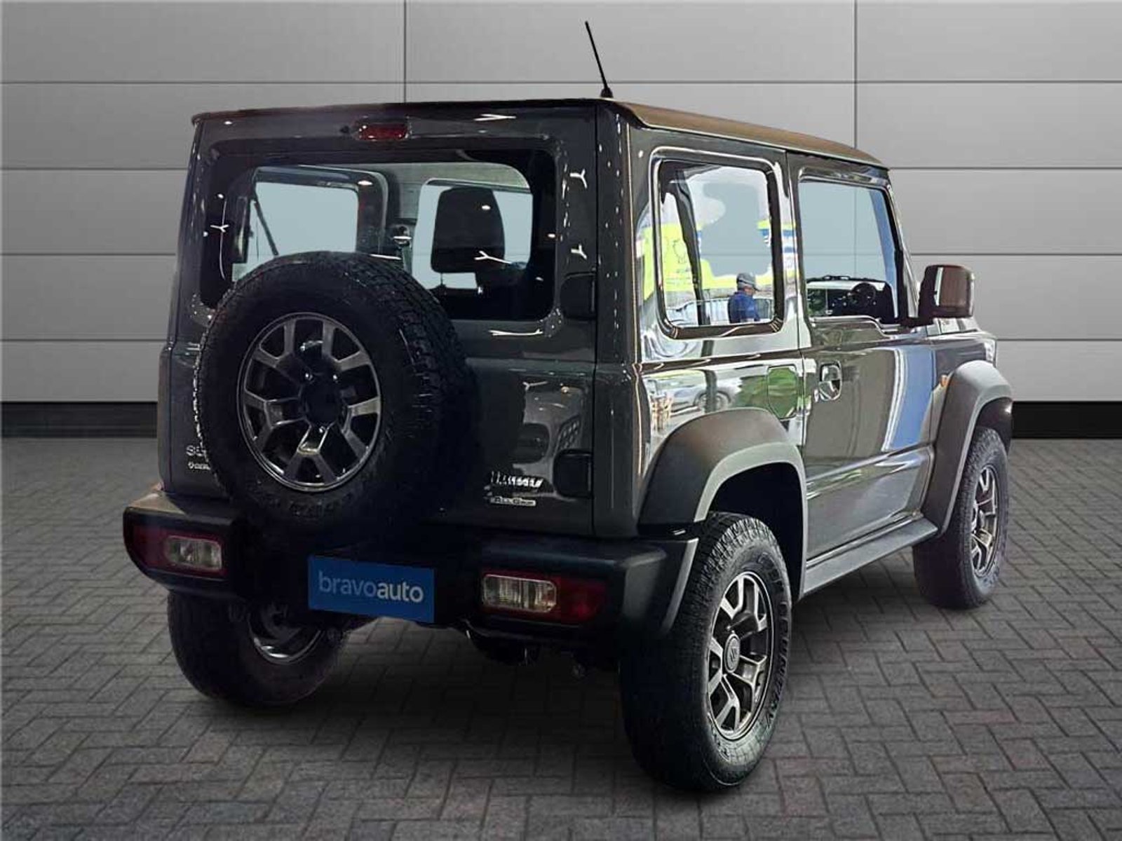 Suzuki JIMNY 1.5 GLX AT 4X4 2024 - Foto 4 de 20