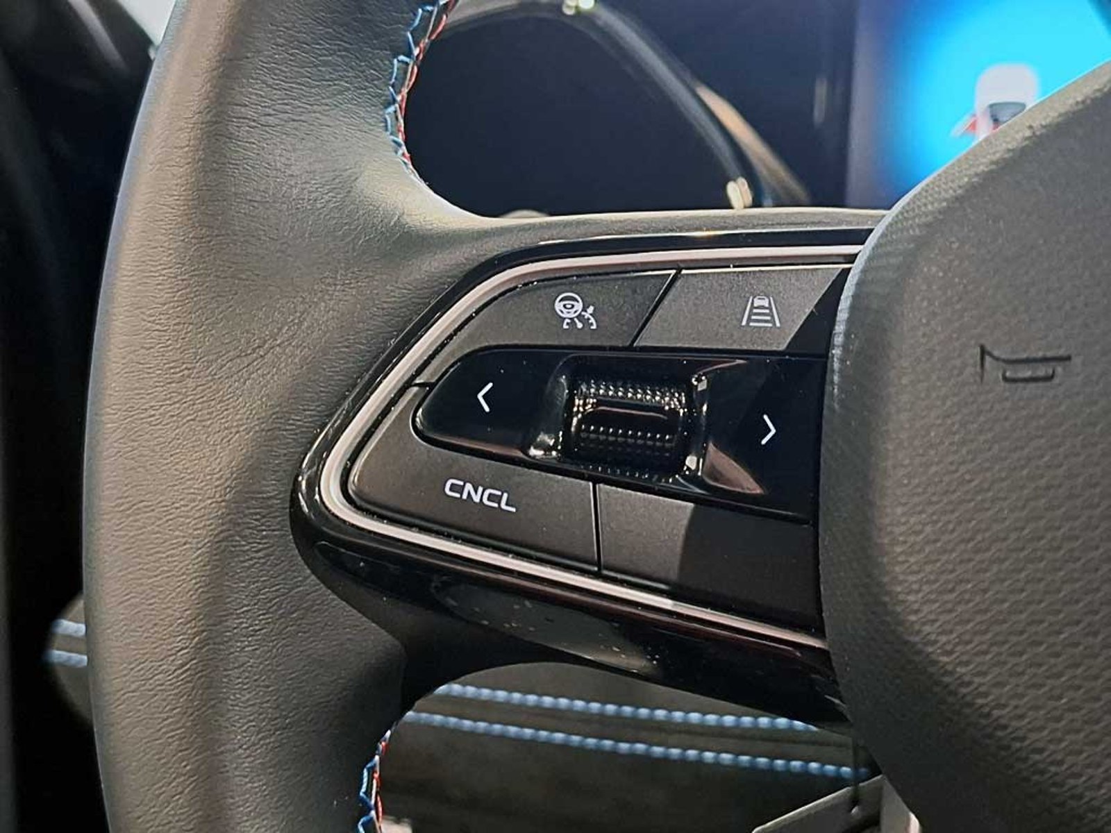 Renault KOLEOS 1.5 T ESPIRIT ALPINE AT 4X4 HIBRIDO 2026 - Imagen 17 de 20