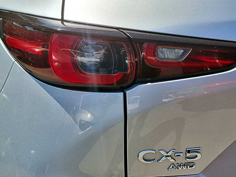 Mazda CX-5 2.5 SPORT AT 4X4 2023 - Imagen 15 de 20