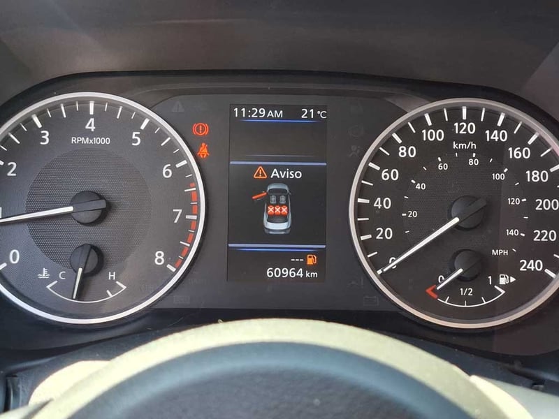 Nissan SENTRA 2.0 ADVANCE MT 2022 - Imagen 11 de 20