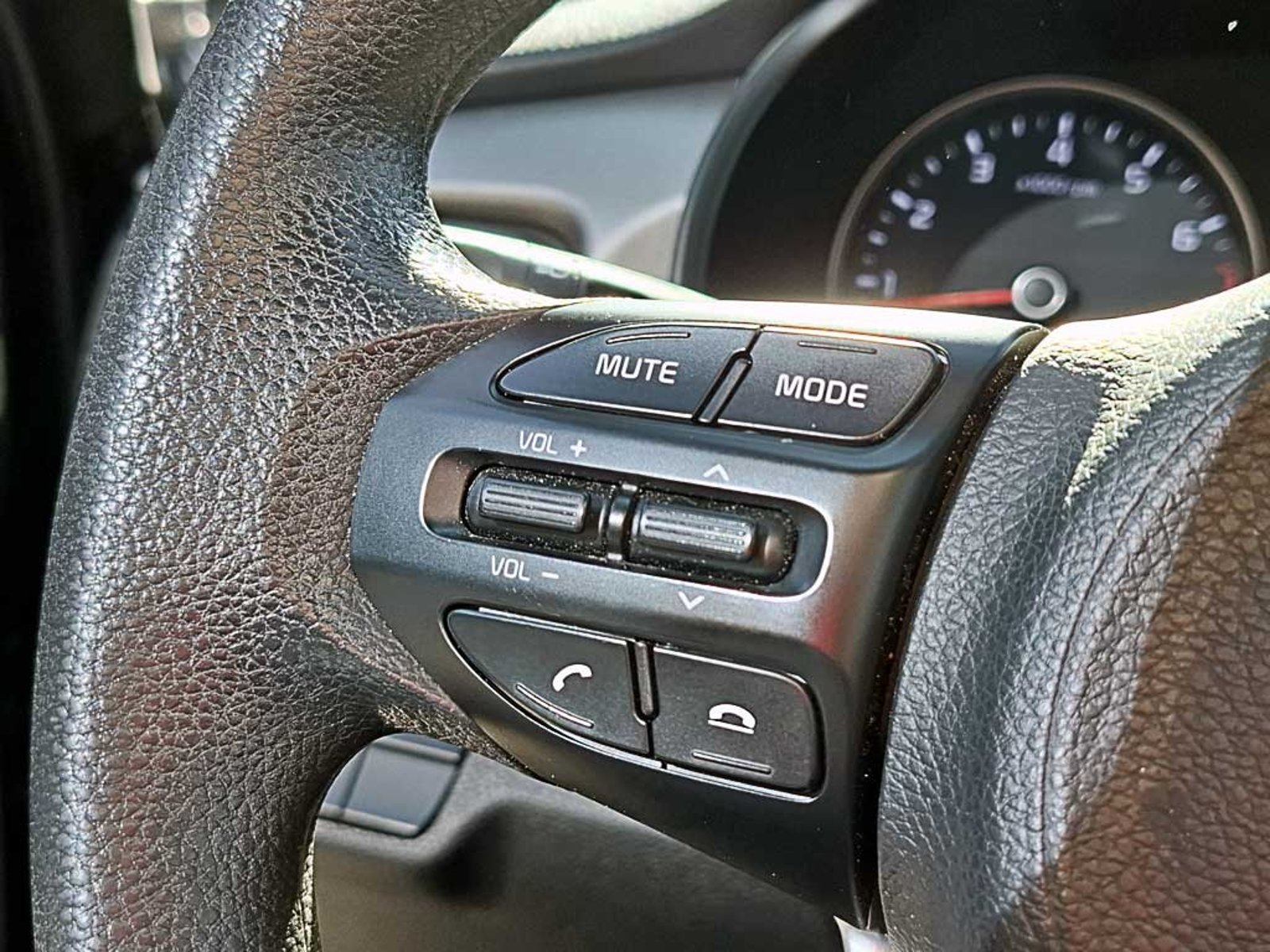 KIA RIO 5 1.4 EX FULL AT 2021 - Imagen 17 de 20