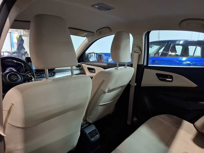 Suzuki DZIRE DZIRE HYBRID 1.2 CVT GLX 2026 - Imagen 16 de 20