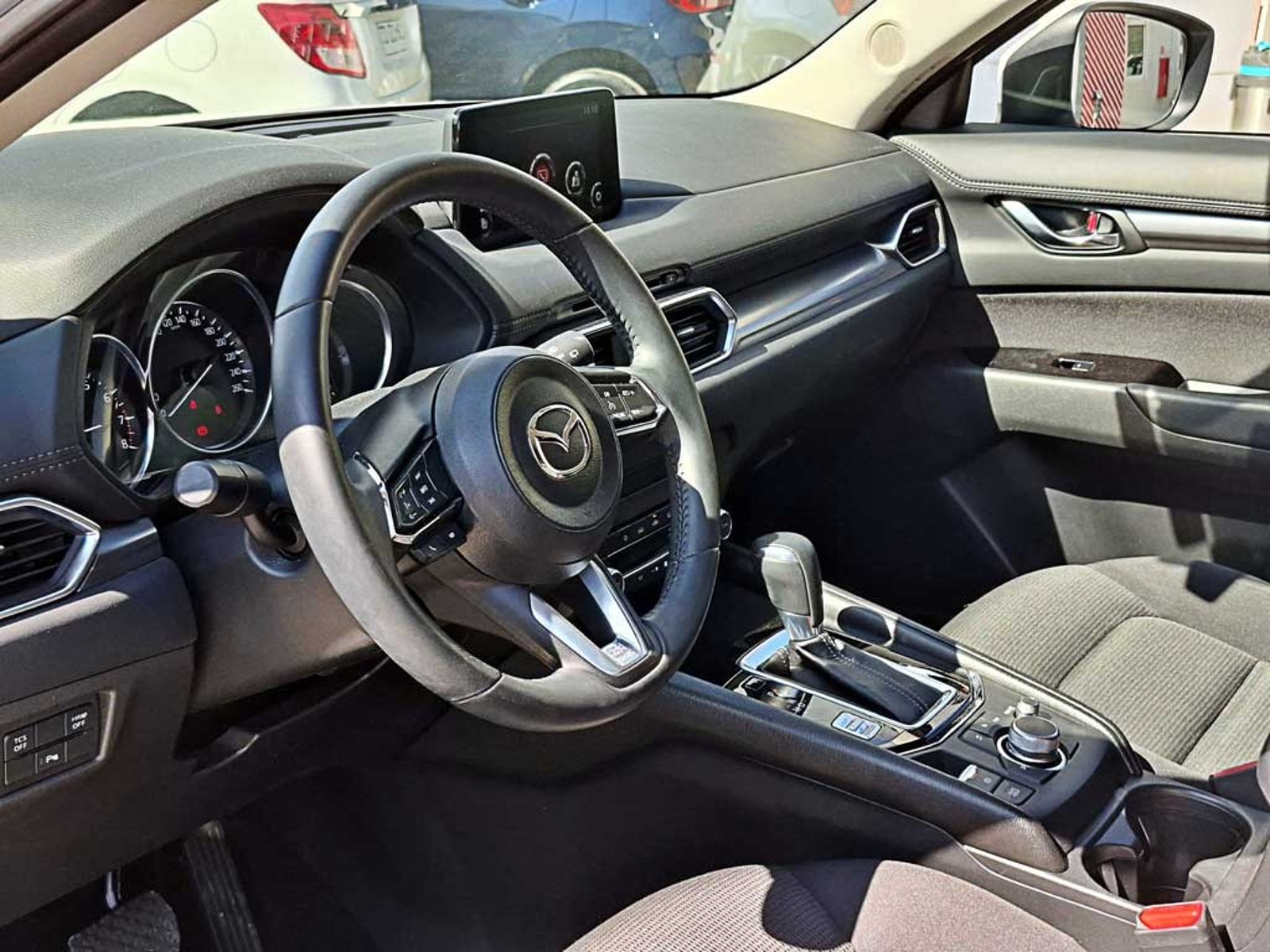 Mazda CX-5 2.0 CORE AT 2023 - Imagen 14 de 20