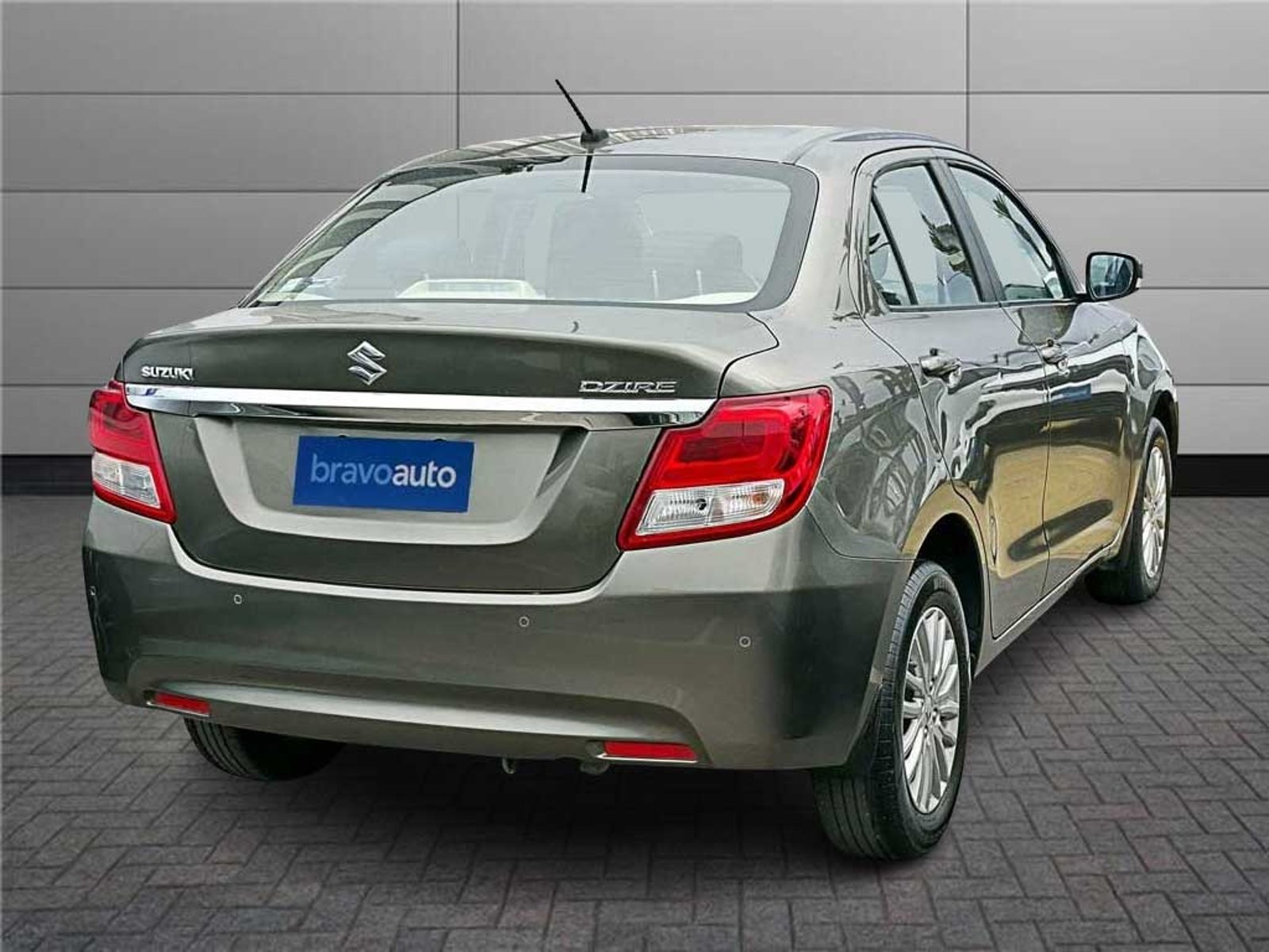Suzuki DZIRE 1.2 GL MT 2024 - Foto 4 de 19