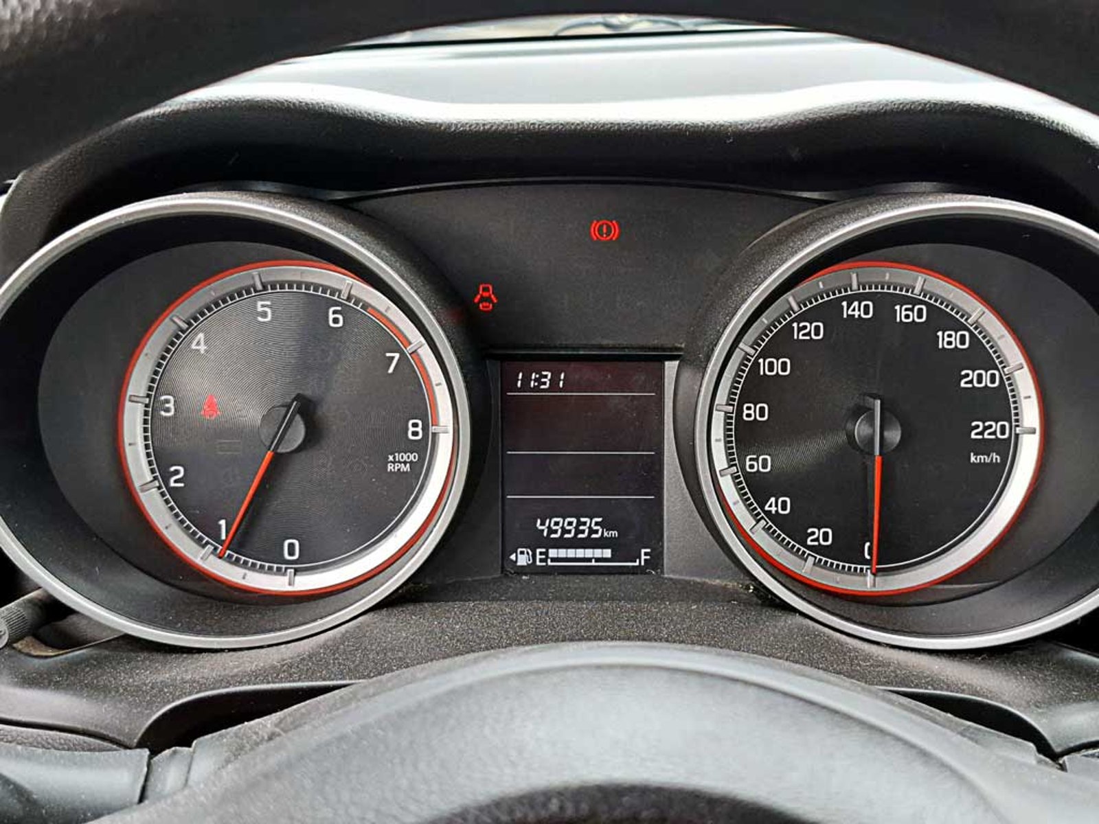 Suzuki SWIFT 1.2 GL MT 2024 - Imagen 17 de 20