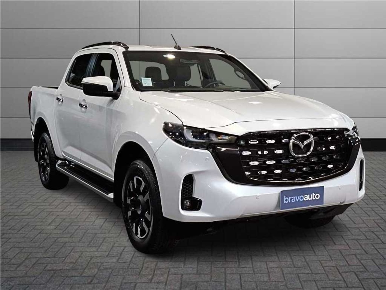 MAZDA BT-50 (IN) 3.0 DC HIGH PLUS AT 4X4 DIESEL 2026 - Foto 5 de 20