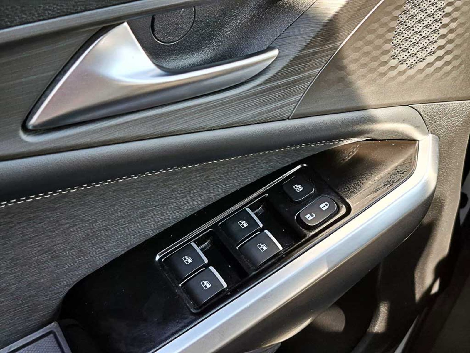 JAC JS8 1.5 LUXURY SE 6 MT 2024 - Imagen 20 de 20