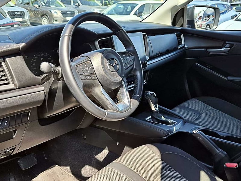 Mazda BT-50 3.0 DC HIGH AT 4X4 DIESEL 2025 - Imagen 13 de 20